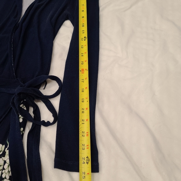 Navy and Floral Old Navy Wrap Dress - Picture 8 of 8